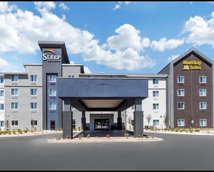 Sleep Inn & Suites Denver International Airport מראה חיצוני תמונה